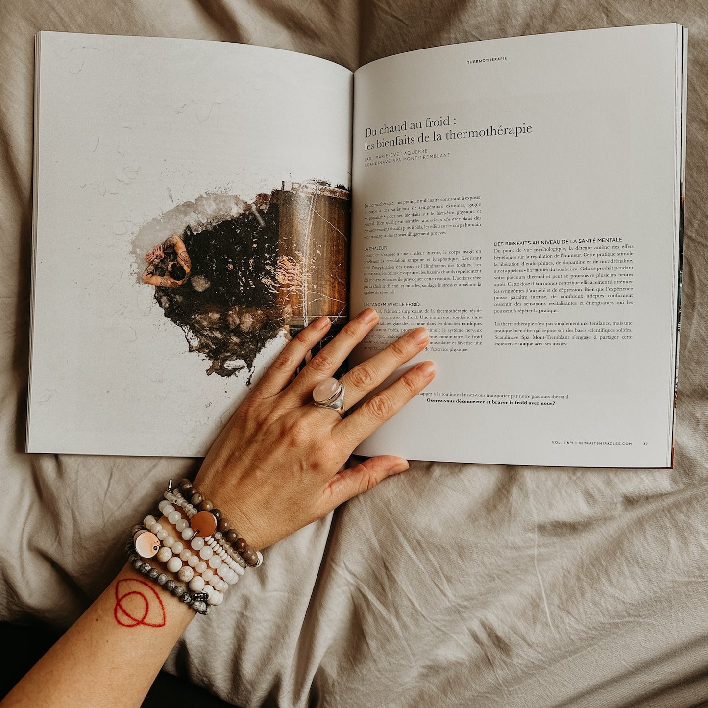 MIRACLES Magazine: The road to oneself, together (with postal delivery)