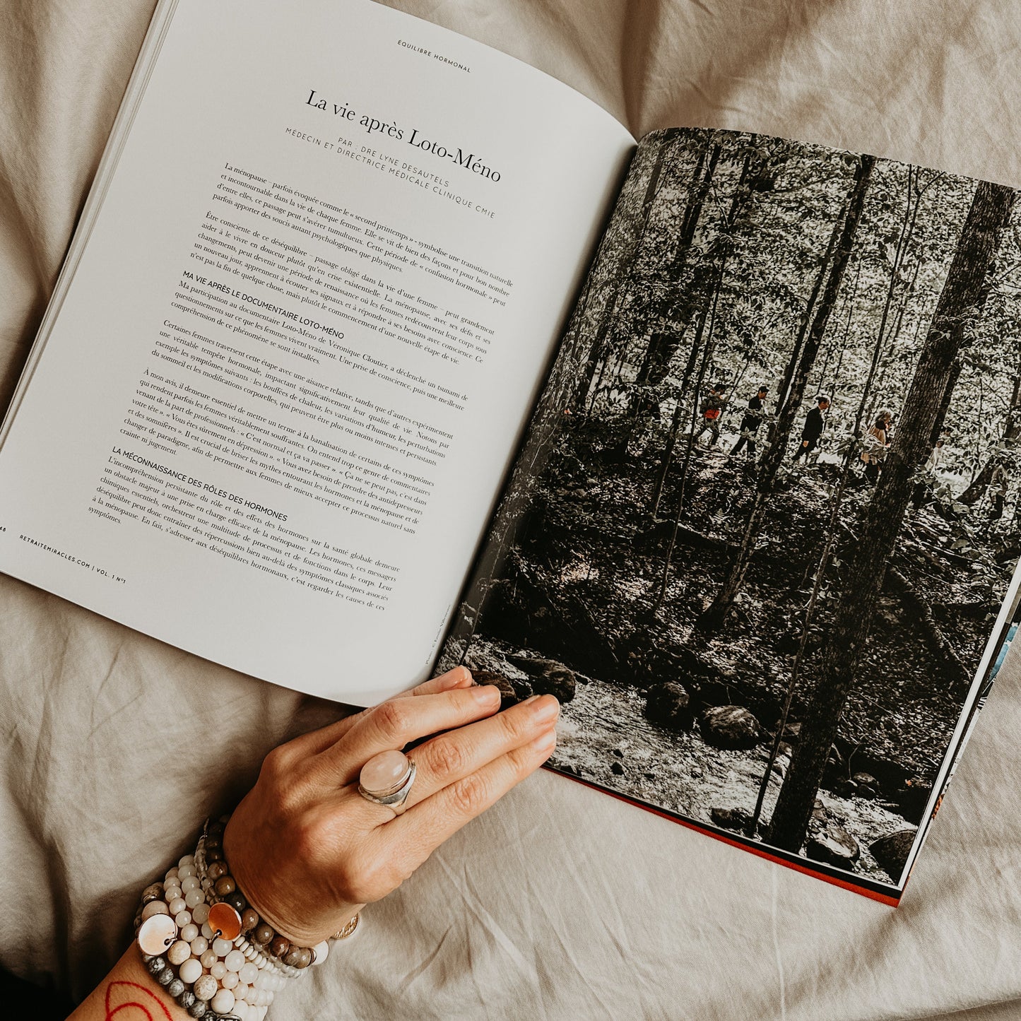 MIRACLES Magazine: The road to oneself, together (WITHOUT postal delivery)