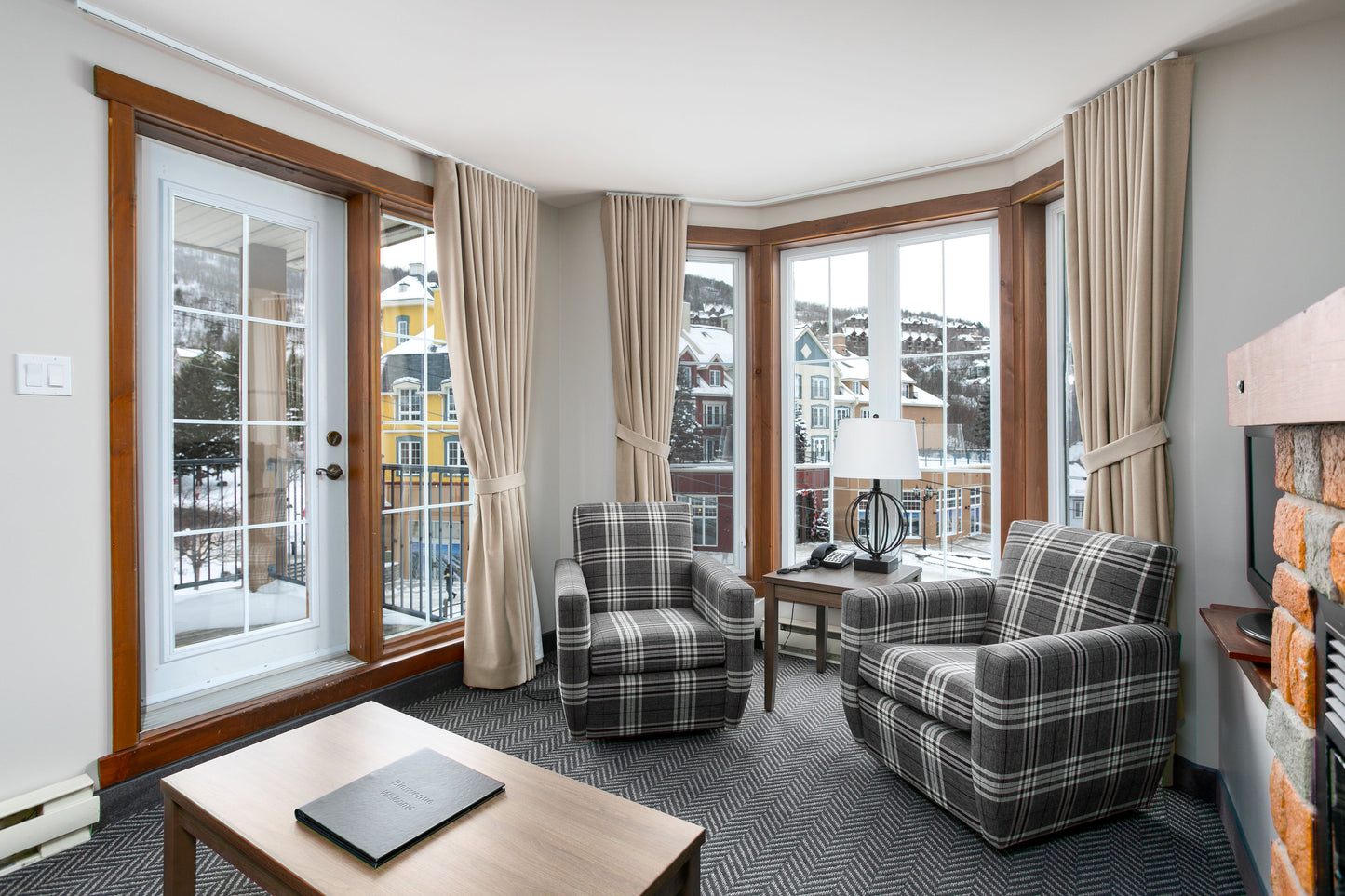 WORKSHOPS, MEALS and OVERNIGHT IN DOUBLE OCCASION (price per person) - MIRACLES Yoga, Meditation and Wellness Retreat